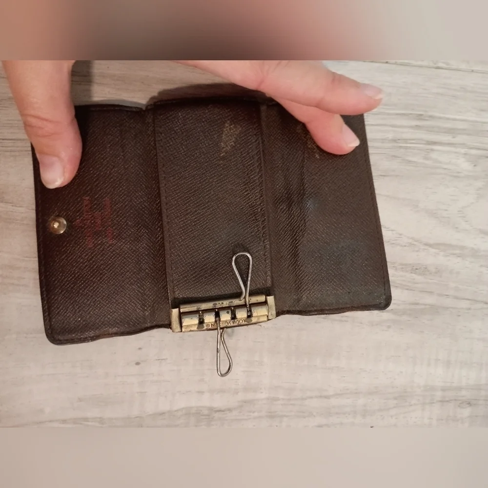 Louis Vuitton Multicles 4 Damier Key Case